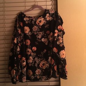 Floral long sleeve top
